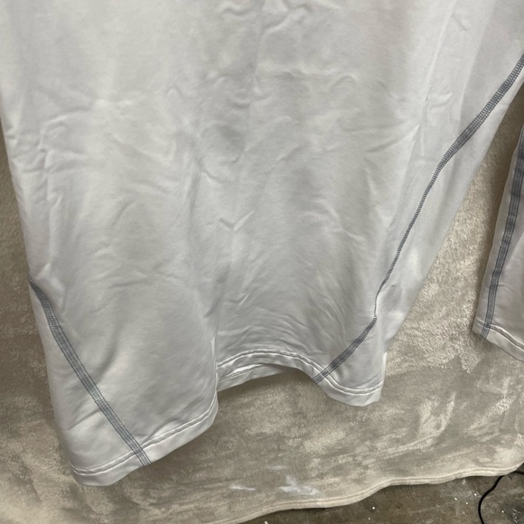 Under armour cold gear compression shirt women’s large running activewear - Picture 5 of 9